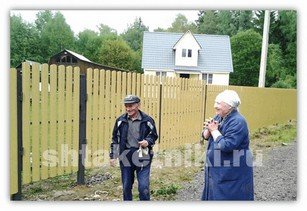 Фото забора штакетник RAL 1014 бежевый в Абакане